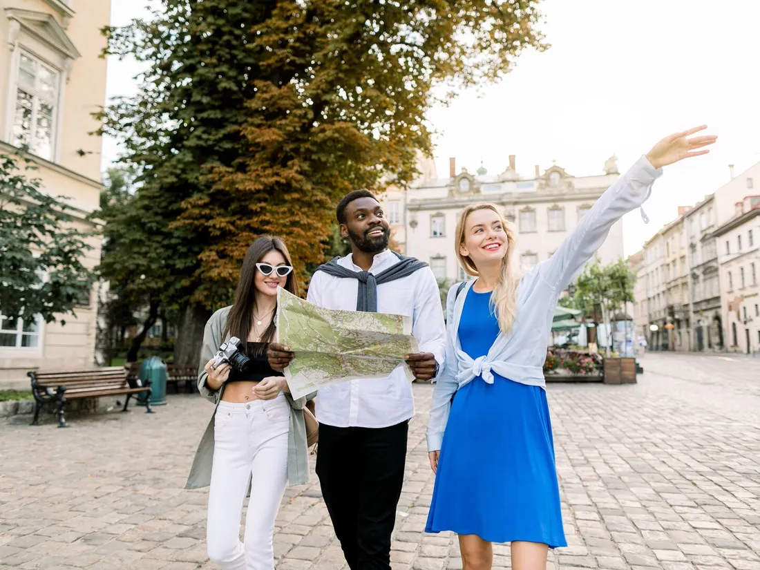 Friends exploring a beautiful European city on foot